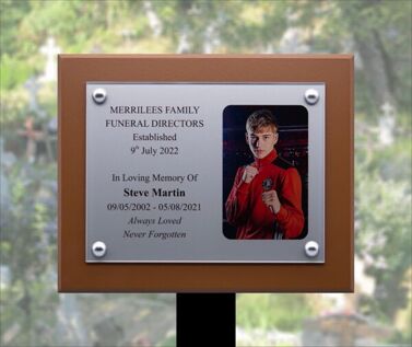 Product Image for Cast Acrylic Memorial Photo Plaque - 300mm x 200mm (A4)