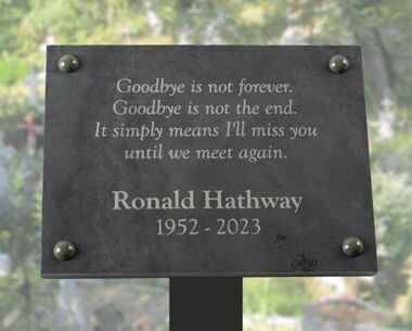 An image of Natural Slate Memorial Tree Plaque - 300mm x 200mm (A4)