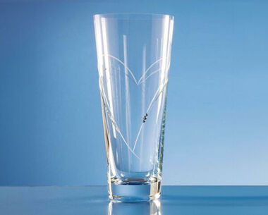 Product Image for Conical Vase with Heart Design - 30cm