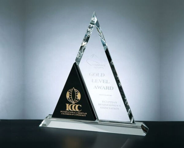 CS007 Triangular Glass Award