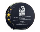 T.7878 Black circle pritned glass award