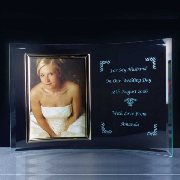 Curved Photo Frame 5" x 7"