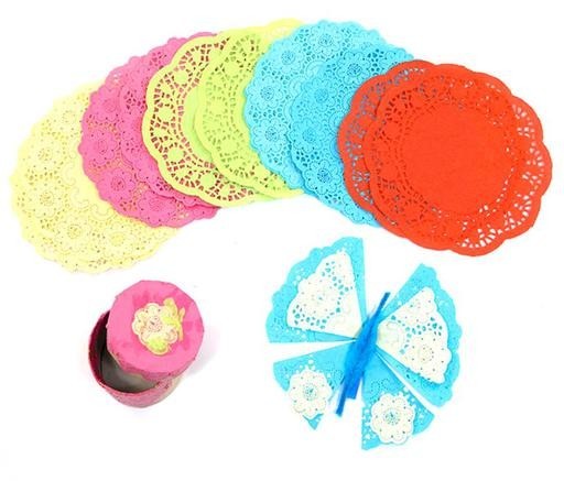 An image of Assorted Doilies