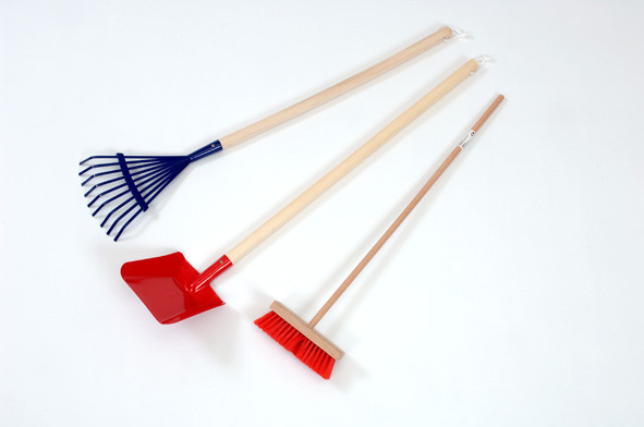 An image of Long Handled Gardening Tools