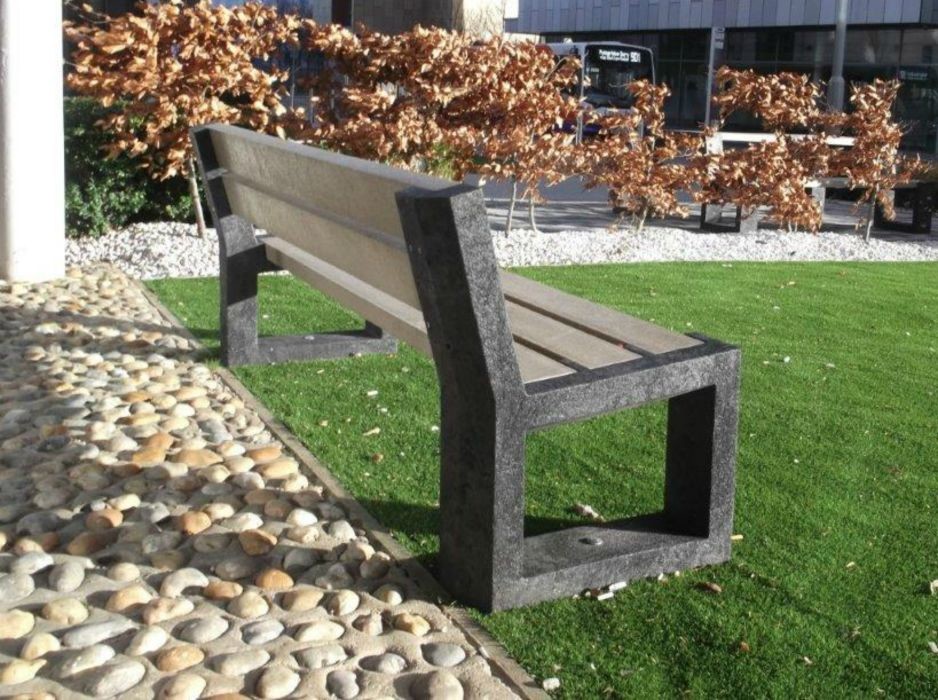 An image of Posit Recycled Plastic Easy Clean Bench with Back - Outdoor Furnit...