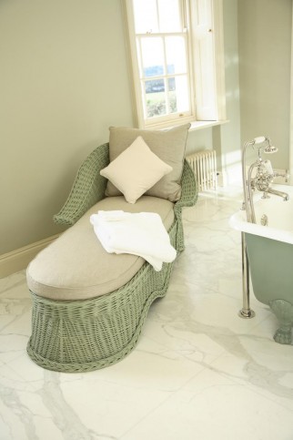 Stanmoor Chaise Lounge
