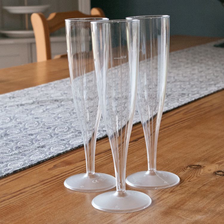 Clear Plastic Champagne Glasses x 10