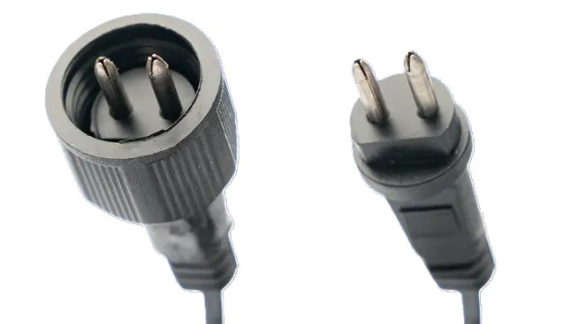 Pre-2022 Electrical Connector Type (Not Compatible With This Product). Electrical Connector Old