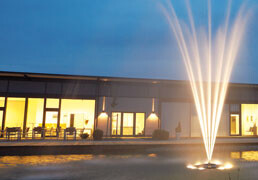 Lake Fountains & Pumps