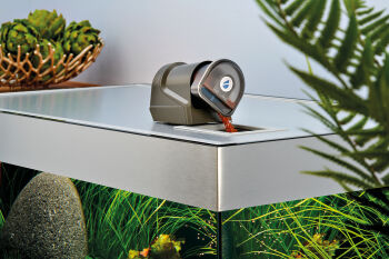 Aquarium Fish Feeder With Bracket