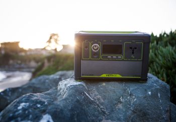 yeti 400 lithium portable power station